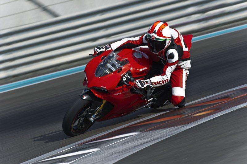 Спортбайк Ducati 1199