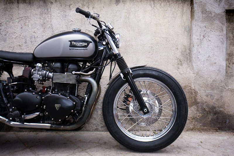 Triumph Custom Cafe Racer